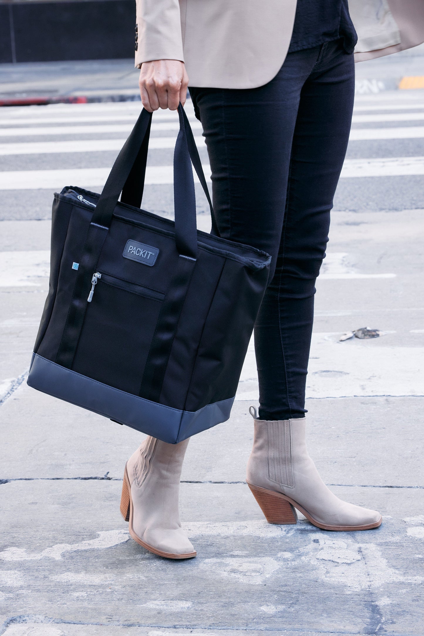 freezable-carry-tote-m1 freezable-carry-tote-black-gray-lifestyle-city-bag-only.jpg