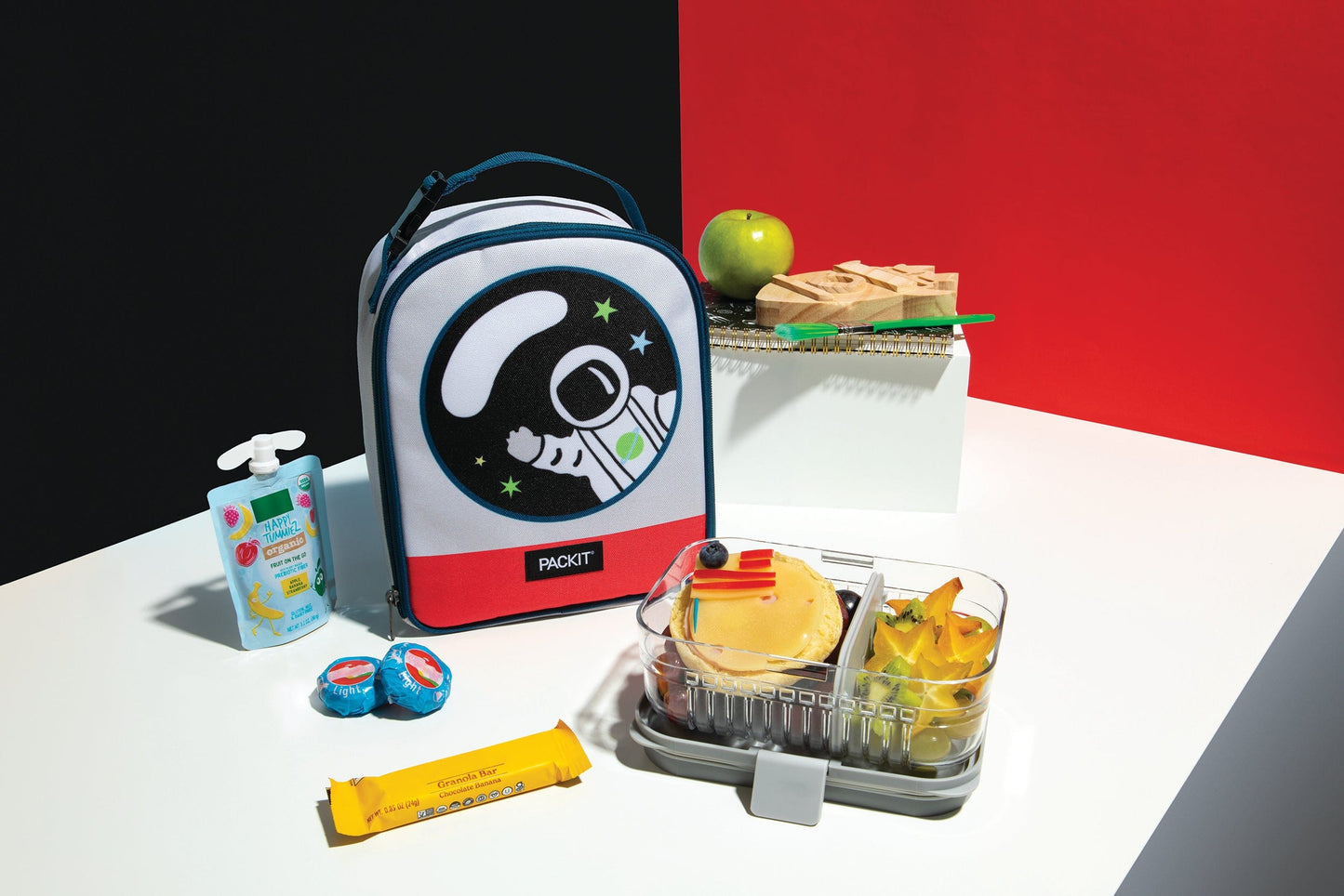 freezable-playtime-lunch-box-x1 freezable-playtime-lunch-box-spaceship-lifestyle-bento-food.jpg