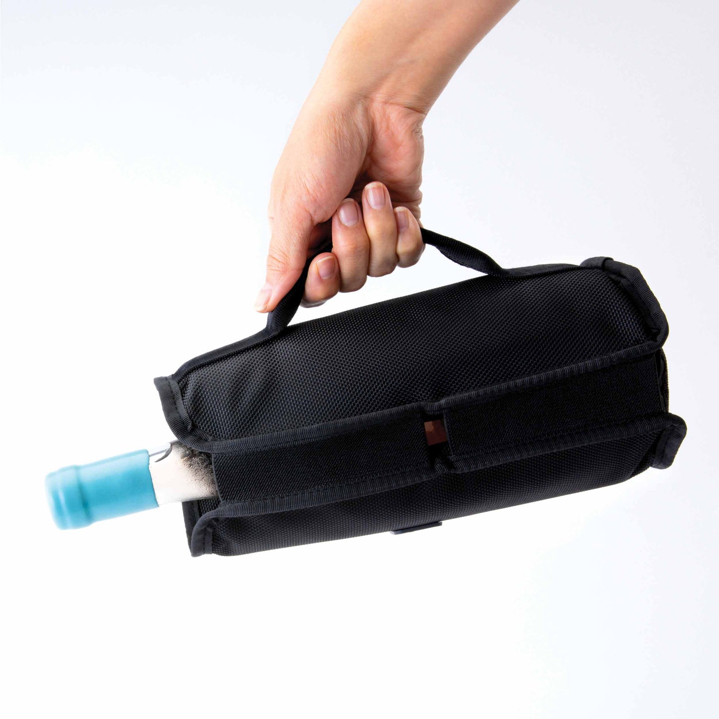 freezable-wine-cooler-a6 freezable-wine-cooler-black-pouring-with-handle.jpg